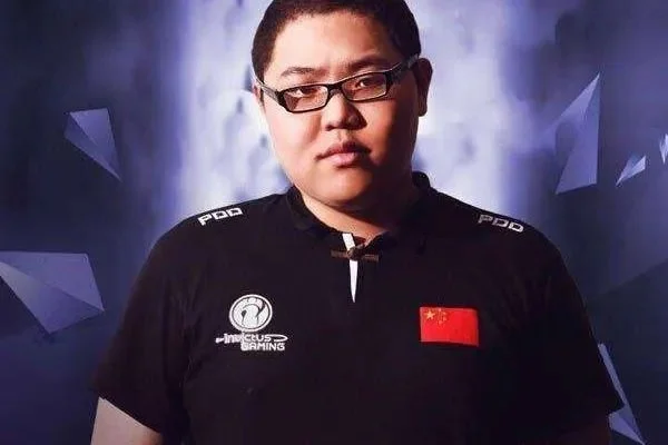 pdd之前在哪个战队　pdd以前在哪个战队