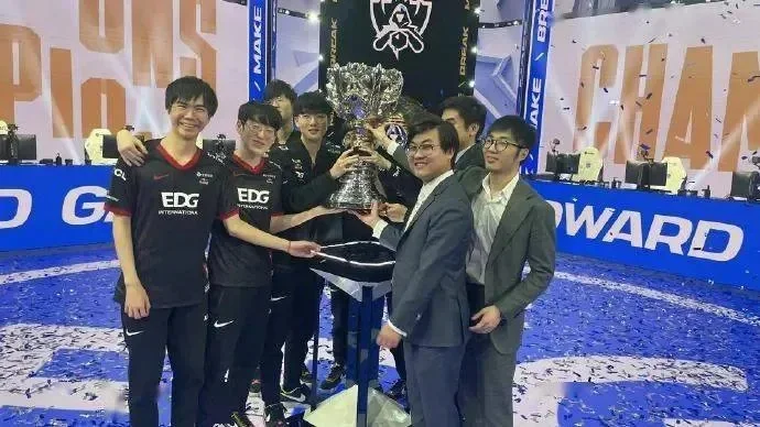 EDG成员学历揭秘：初中学历到专业院校，电竞成就非凡